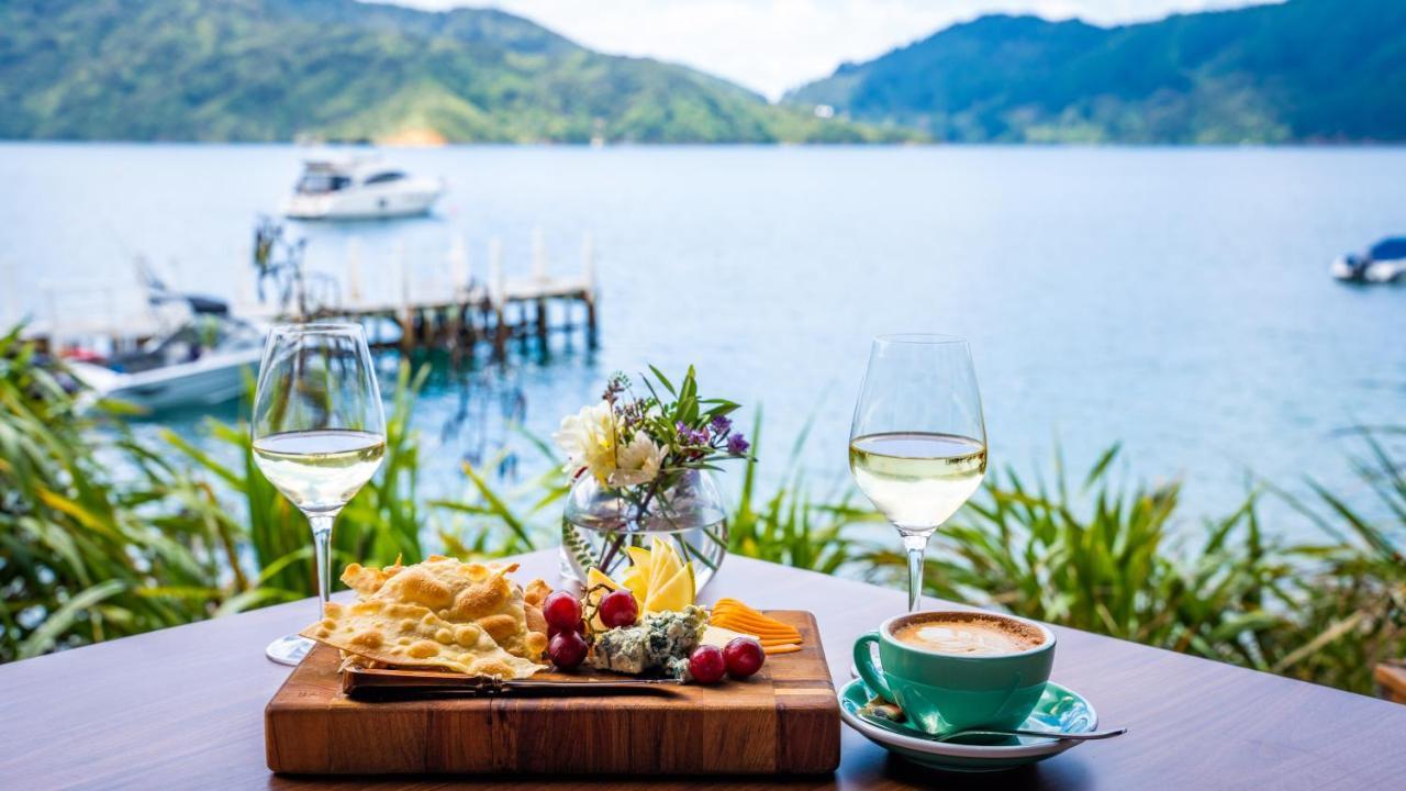 เบย์ออฟแมนนี่โคเวสรีสอร์ต Hotel Arthur's Bay ภายนอก รูปภาพ