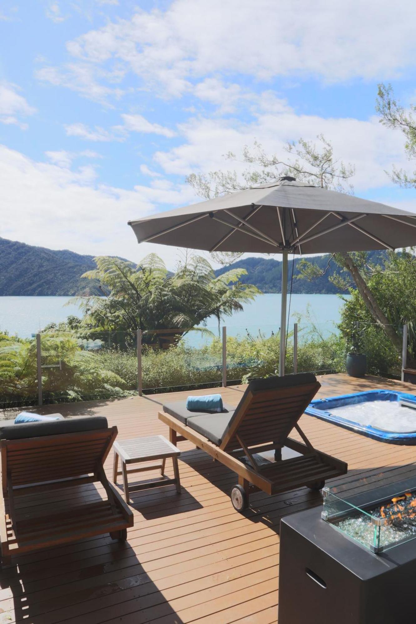 เบย์ออฟแมนนี่โคเวสรีสอร์ต Hotel Arthur's Bay ภายนอก รูปภาพ